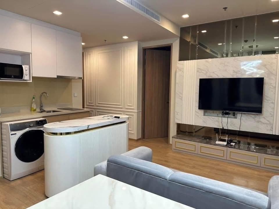 Noble Around Sukhumvit 33 · 2 ห้องนอน 55.19 ตร.ม. ชั้น 6 ตกแต่งครบ พร้อม Wi-Fi ใกล้ BTS พร้อมพงษ์