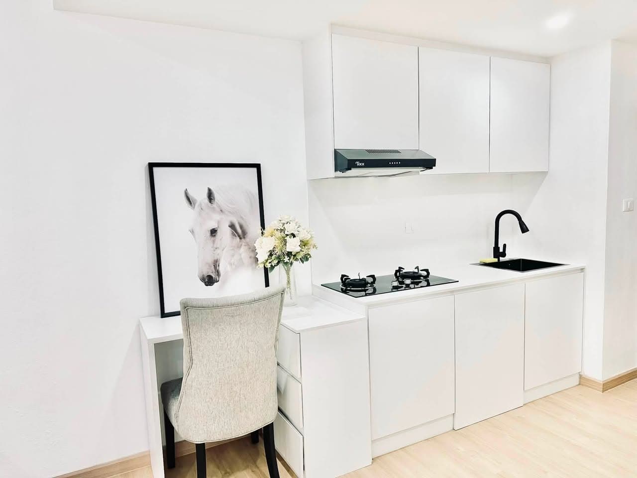 Baan Sukhothai Ramkhamhaeng · Renovated 62 sqm 2–3 Bedroom Home on Floor 2 with New Built-In Kitchen, Full Furnishings and Pet-Friendly Policy
