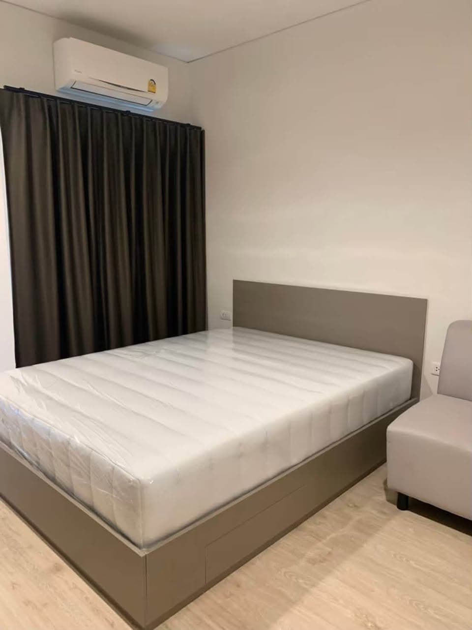 Ideo Sathorn–Wongwian Yai · 1-bedroom, 1-bathroom home, 27 sqm on floor 16 facing east with city view. Fully furn... - รูปที่ 1