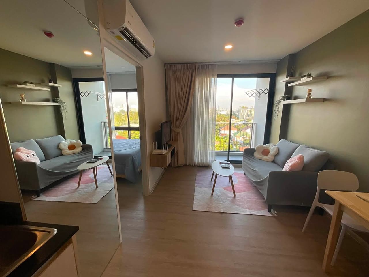 Dolce Lasalle Condo · ห้อง 1 ห้องนอน ขนาด 31 ตร.ม. เฟอร์นิเจอร์และเครื่องใช้ไฟฟ้าครบ พร้อม Wi‑Fi 500 Mbps แ... - รูปที่ 1
