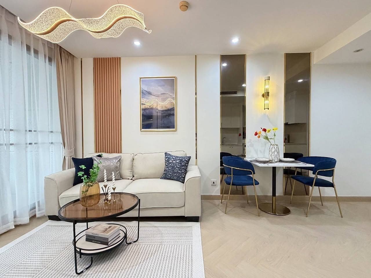 Collezio Sathorn-Pipat